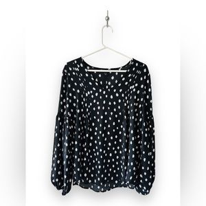 Banana Republic, size medium, black blouse with white patterns, flared sleeves